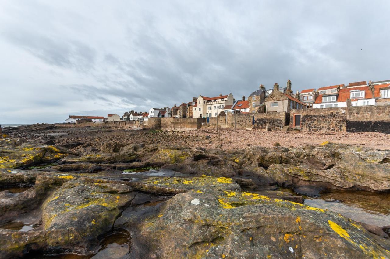 Stunning Shore Front House In Historic Cellardyke Anstruther Buitenkant foto