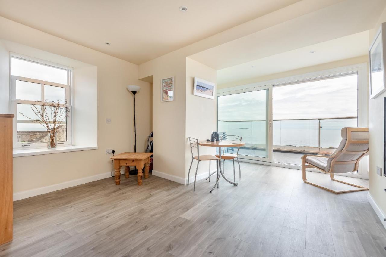 Stunning Shore Front House In Historic Cellardyke Anstruther Buitenkant foto